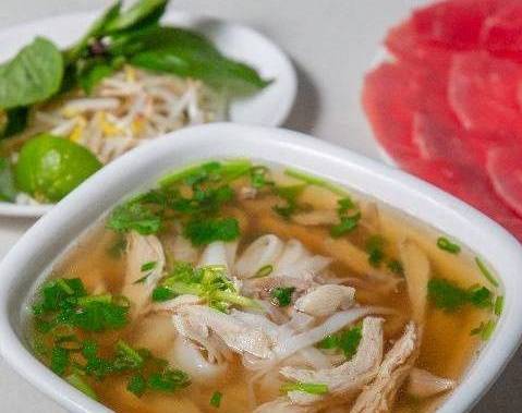 116 - Shredded Chicken Noodle Soup （鸡丝粉）